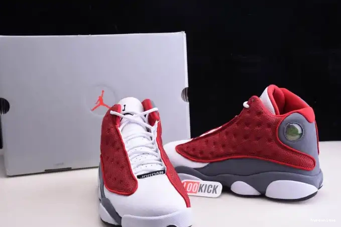 HYPE Grey Gym Flint Air Retro Jordan Red 13 414571-600 0522